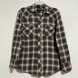 Wrangler Men’s Cotton Flannel Plaid Pearl Snap Button Down Shirt Shacket Size XL